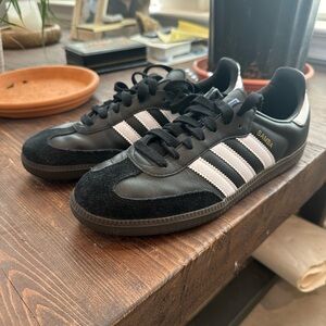 Black Sambas